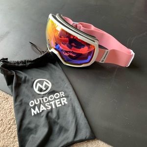 Outdoor Master Adult Ski Goggles: Mirrored Pink